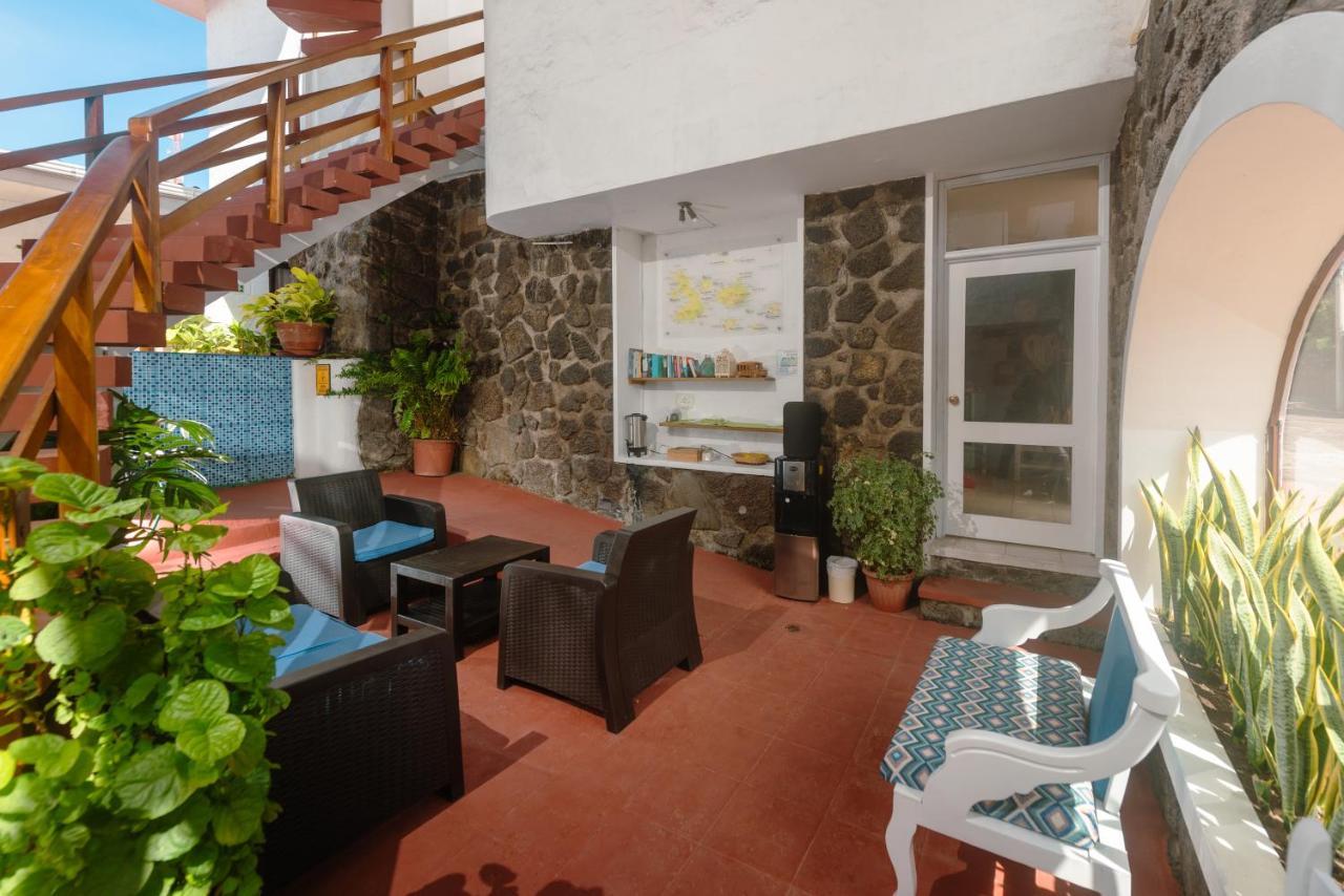 Hostal North Seymour Пуэрто-Айора Экстерьер фото