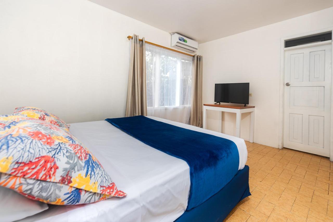 Hostal North Seymour Пуэрто-Айора Экстерьер фото