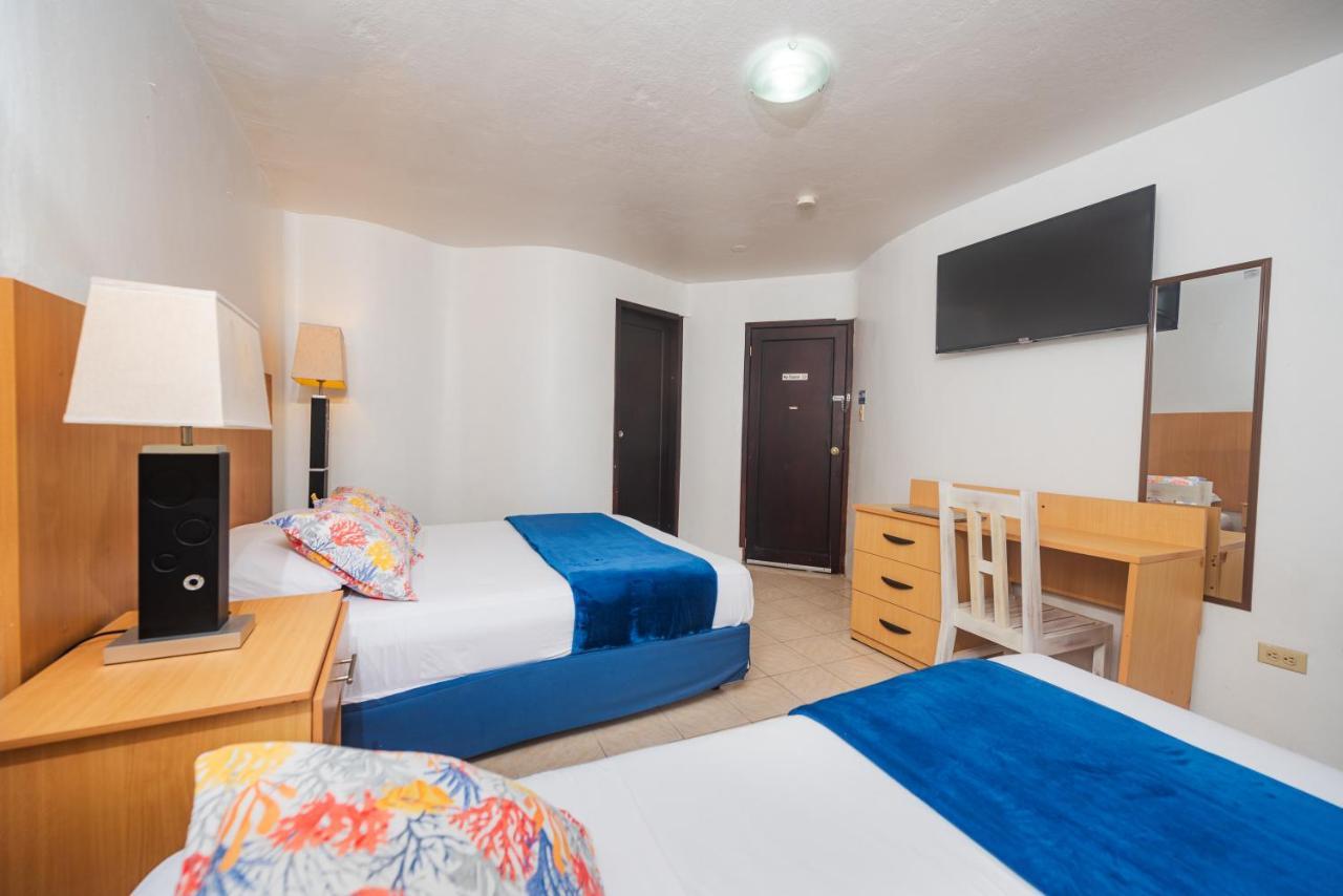Hostal North Seymour Пуэрто-Айора Экстерьер фото
