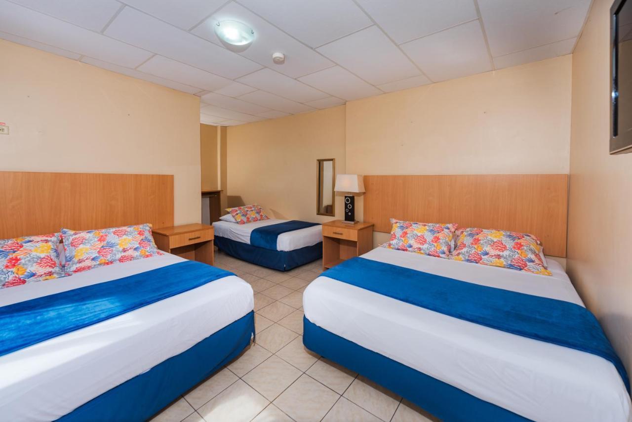 Hostal North Seymour Пуэрто-Айора Экстерьер фото