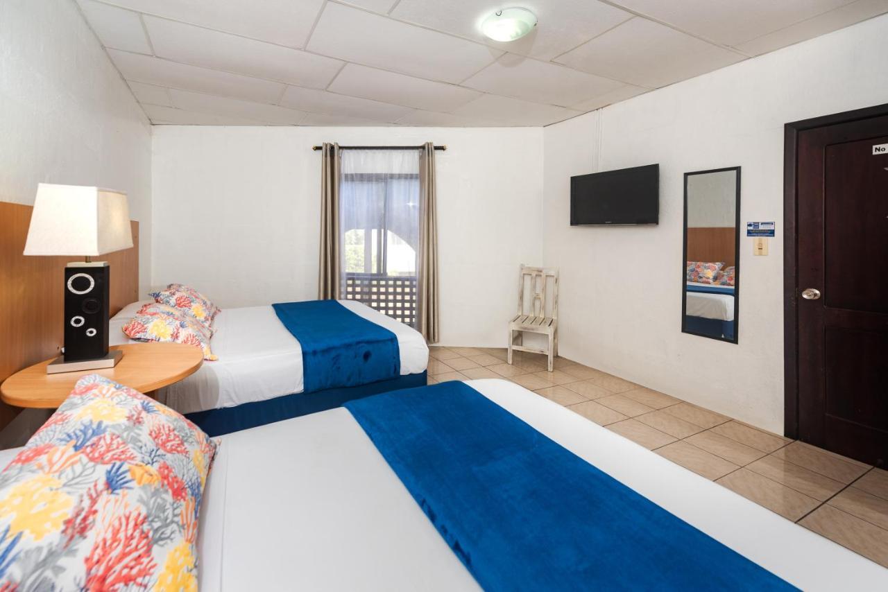 Hostal North Seymour Пуэрто-Айора Экстерьер фото